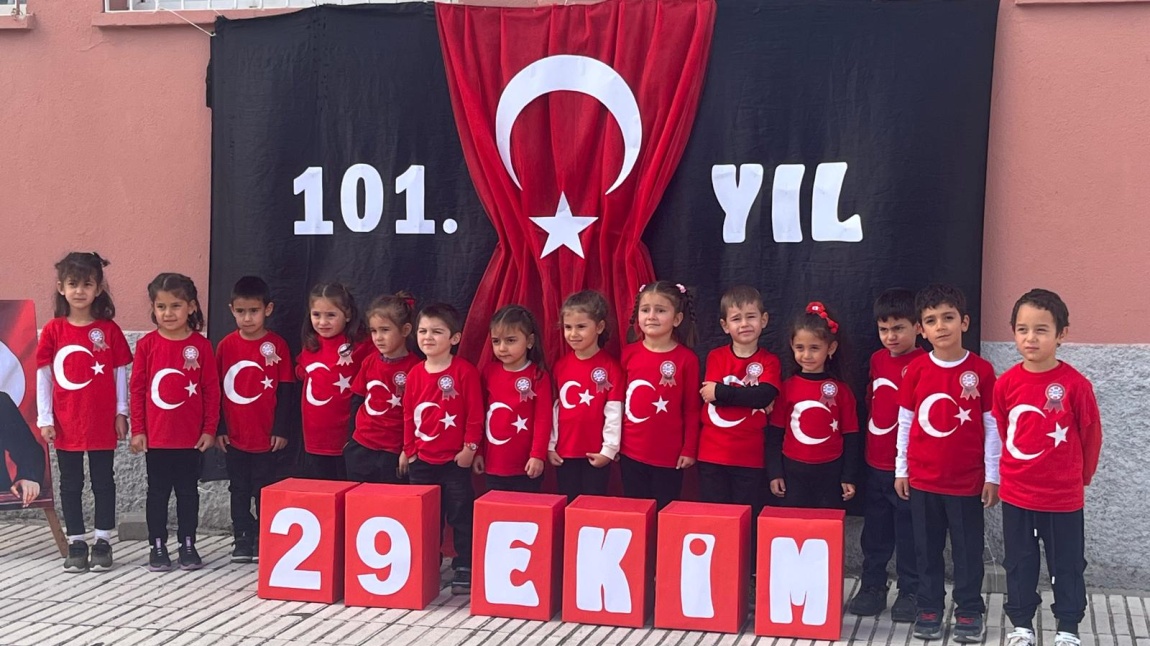 29 EKİM CUMHURİYET BAYRAMI OKULUMUZDA COŞKUYLA KUTLANDI.